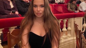 С. Прокофьев, ариозо Наташи Ростовой «Какое право они имеют» из оперы «Война и мир».