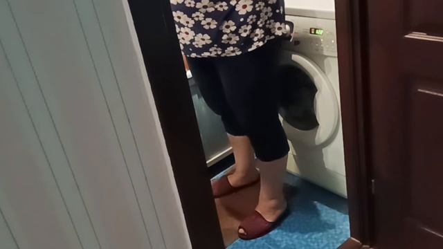 День уборки по мере сил. Буржуям не смотреть! смотреть онлайн