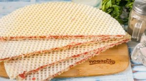 Чебуреки из вафельных коржей