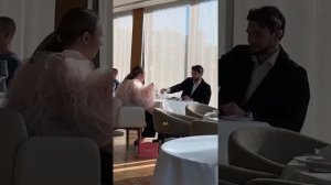 Там где она учились, он преподавал🔥