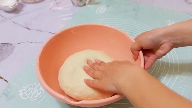 Пицца съедаются в один миг!🍕Идеальное тесто для пицц? смотреть онлайн