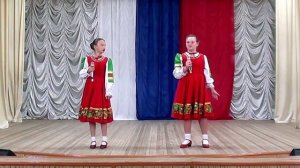 Щербина Елизавета и Калашникова Диана - песня  ''Ты, да я, да мы с тобой''.