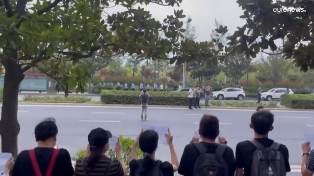 Полиция разогнала акцию протеста вкладчиков в провин?