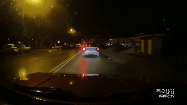 Запись регистратора PARKCITY HD 740(Ночь-дождь) SUPER HD (2304/1296P)Г? смотреть онлайн