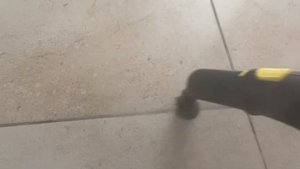 Пароочиститель, очищаем плиточные швы