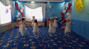 Праздник танец со свечами