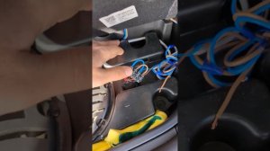 Jetour x90 plus 2.0T - установка штатного сабвуфера.