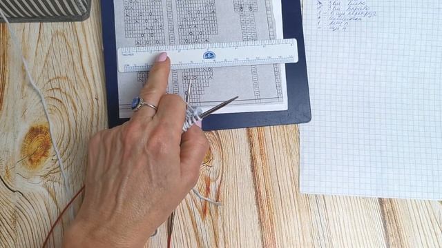 Узор спицами для круглой кокетки (Хитоми Шида, книга "26 смотреть онлайн