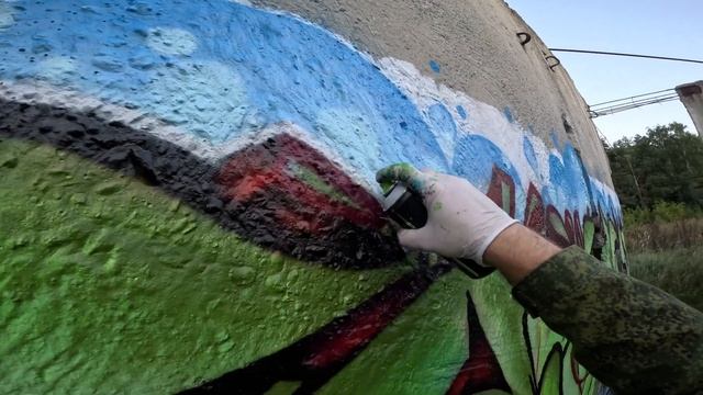 Граффити для мафии. Рисую садовым распылителем и аэро? смотреть онлайн