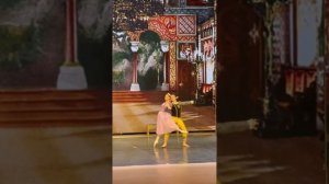 Балет "Эсмеральда": фрагменты постановки на сцене Двор