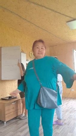 В магазин едем.