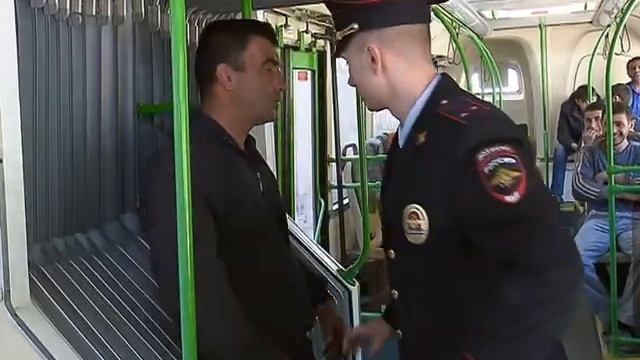 ЧЕРНЫЙ ПОРШЕНЬ смотреть онлайн