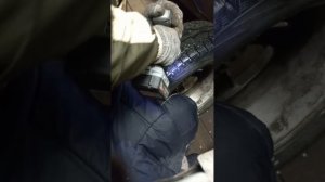 Дошиповка колёс дошыпуном и ремонтными шипами .