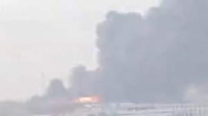 Ужасный пожар на складах в районе метро 'Парнас' 17 10 15