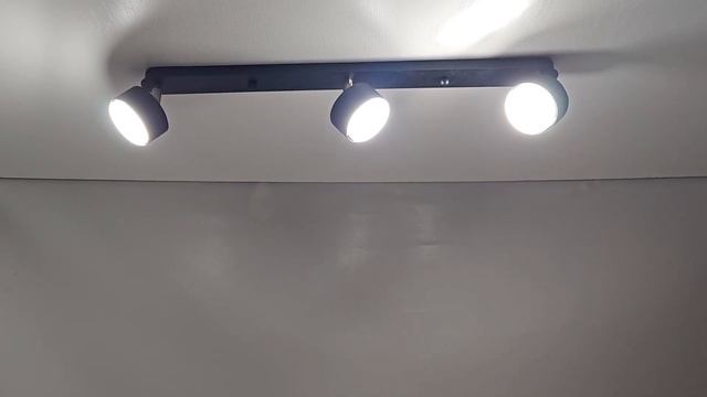 Світильник стельовий MSK Electric Copter спот із трьома поворо смотреть онлайн