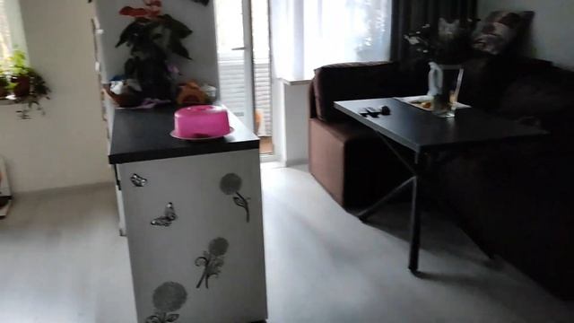 Кто снимет полки?🤔 Муж на час или сосед🤔🐱 смотреть онлайн