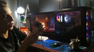 ЗА 5 МИНУТ: обзор Logitech streamcam