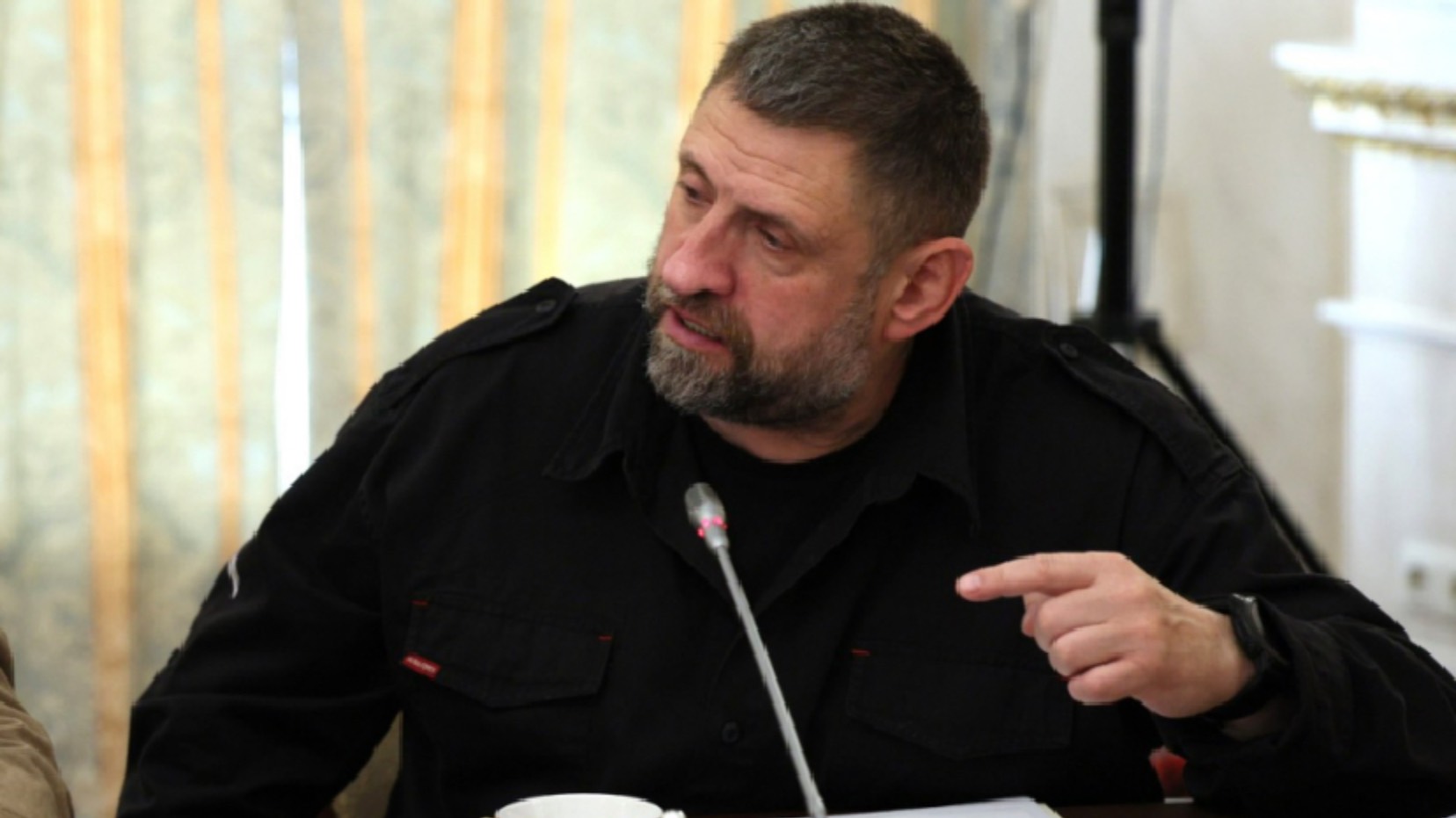 Сладков допустил появление народных республик в Днепропетровске и Сумах.