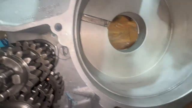 Двигатель Чезет / CZ 472.6 тест 15.05.2025 после ремонта (г. Мос? смотреть онлайн