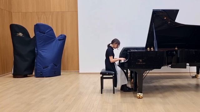 П.И. Чайковский Вальс из цикла "Детский альбом". Исп. Кл? смотреть онлайн