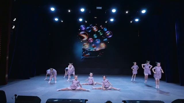 Студия эстрадного детского и современного танца Анге