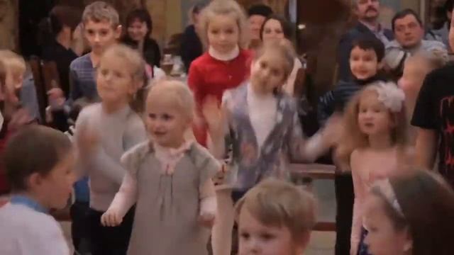 "Праздничное настроение" - рождественский видеосюжет ? смотреть онлайн