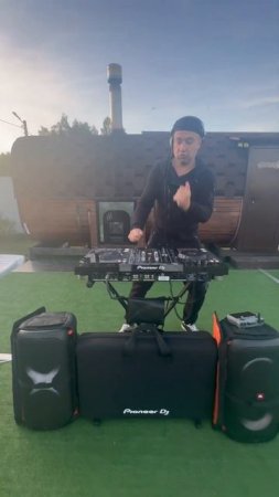Mister  Monj, quick dance, waiting for the guests HA HA HA #mistermonj #music #dj #dance