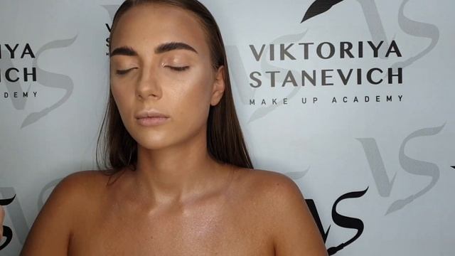 ВЕЧЕРНИЙ МАКИЯЖ ● Glamor makeup смотреть онлайн