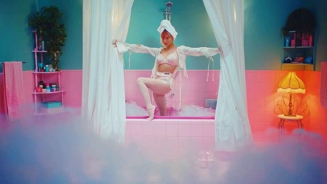 HWASA - I Love My Body (рус караоке) (rus Karaoke)