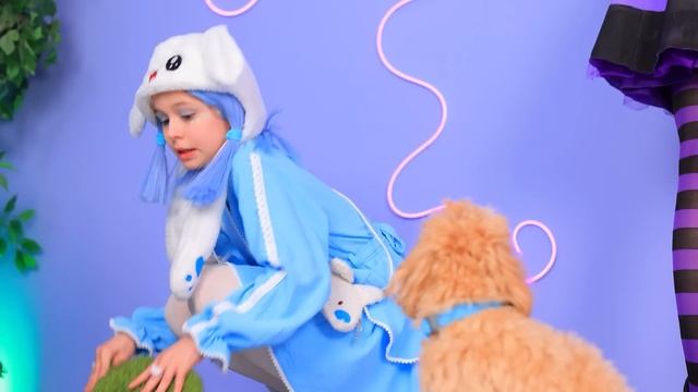 Мы построили двухэтажную кровать! Hello Kitty vs Kuromi смотреть онлайн