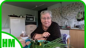 13 июня. Идёт дождь. Я готовлю. Сделала печёночный паштет. Сварила рассольник и котлеты.