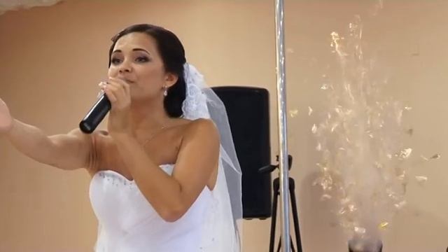 ОЧЕНЬ КРАСИВЫЙ И НЕЖНЫЙ СВАДЕБНЫЙ РОЛИК ИГОРЬ И ИРИНА смотреть онлайн