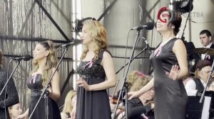 В Луганске состоялся праздничный концерт к Дню России