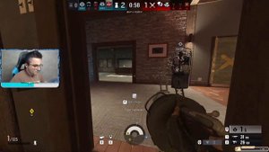 ЭТОТ ШУТЕР СТАЛ БЕСПЛАТНЫМ! СТОИТ ЛИ СЕЙЧАС ИГРАТЬ В ОБНОВЛЕННЫЙ RAINBOW SIX SIEGE X?