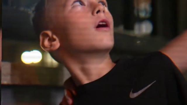 Коробка 1 сезон 1 серия смотреть онлайн