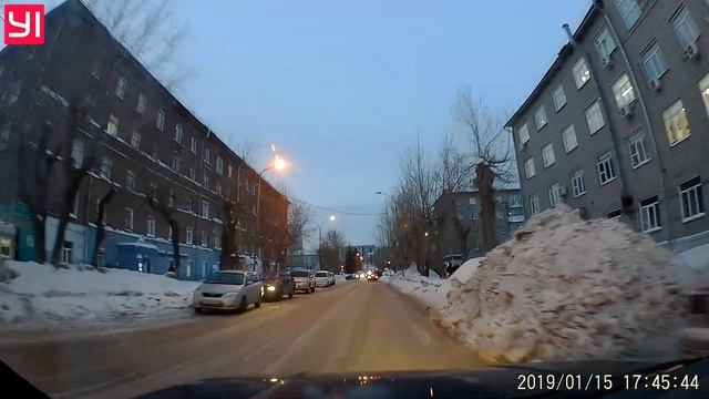 Тест YI Car WiFi DVR сумерки смотреть онлайн
