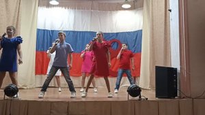 Вокальный ансамбль "Лирика" - песня "Моя Россия"