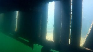 Дайвинг в Ленинградской обл. Озеро Длинное. Затонувша?