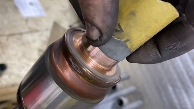 Полировка коллектора якоря стартера смотреть онлайн