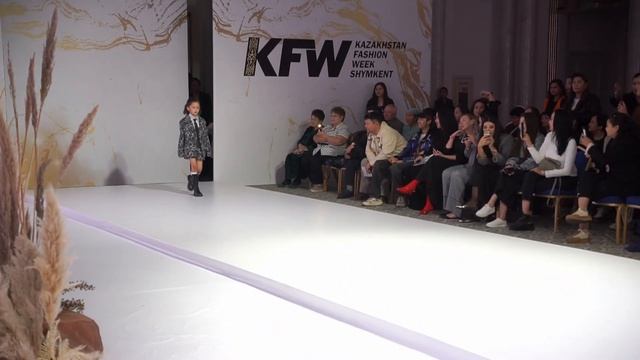 Designer Volskaya’s Collection at Kazakhstan Fashion Week/Коллекция дизайнера ? смотреть онлайн