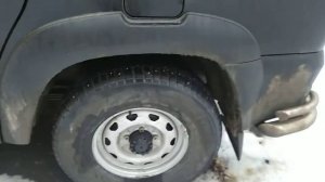 поставил зимнюю резину на свой УАЗ Патриот