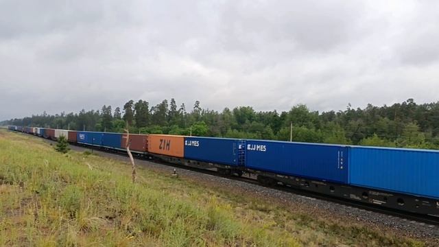 2тэ116у-0013 с грузовым заезжает на ст. Колтубанка перего?