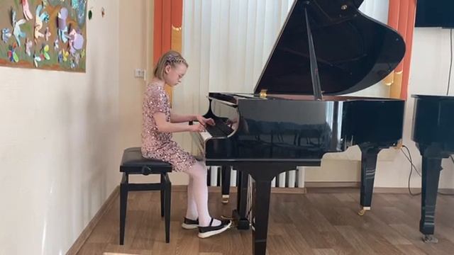 Полина Зырянова 9 лет. М. Глинка "Прощальный вальс" смотреть онлайн