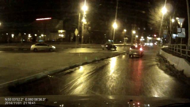 Видеорегистратор Phantom VR-303GPS Ночь смотреть онлайн