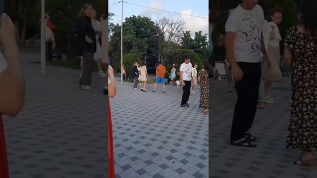 Анапа, вечерняя набережная 14 июня 2025г