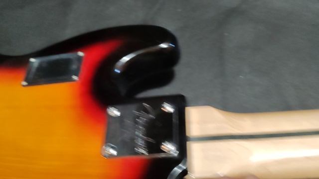 Обзор сборки китайской реплики Fender JazzBass 5 струн Marcus Miller смотреть онлайн
