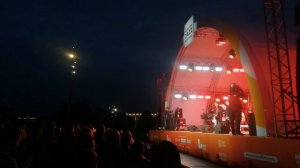 VID_20250612_214912.mp4 Зарядье. Моск ддаз фестиваль.