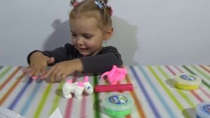 Мисс Кэйти и Мистер Макс (Miss Katy) Кэти и папа лепят игрушки из светящегося пластилина