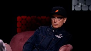 "Люди бросаются и танцуют" - Бартенев о том, какие эмоции вызывают его образы.