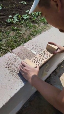 Самодельная терка по газоблоку из саморезов.